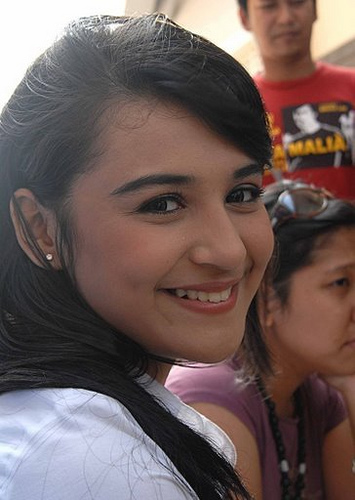 Shireen Sungkar